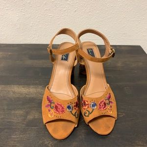Mari A. Wesley Embroidered Floral Heels - US W 8